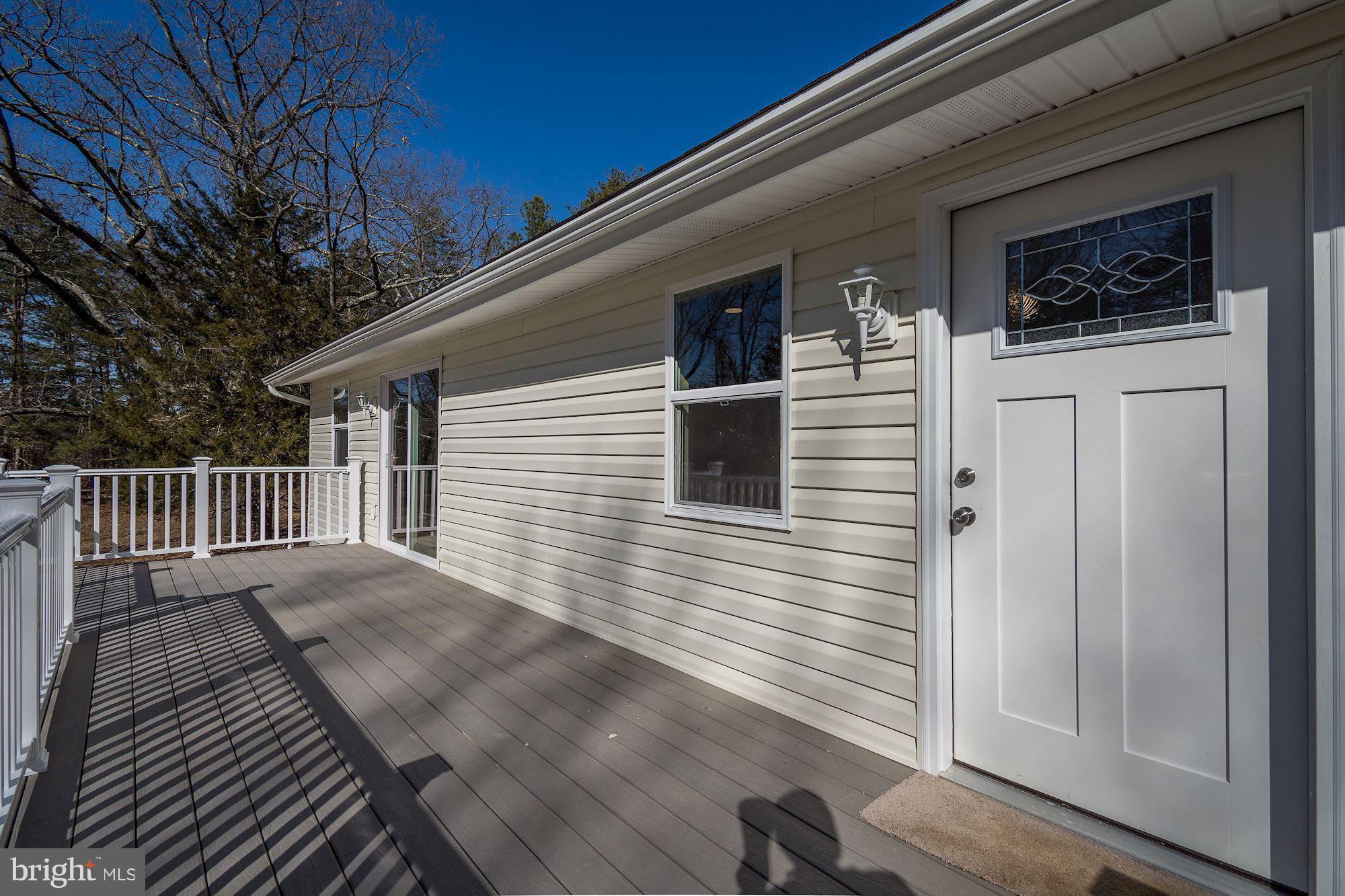 14103 South Springfield Road Brandywine, MD 20613 - Photo 26 of 30 Spacious Back Deck