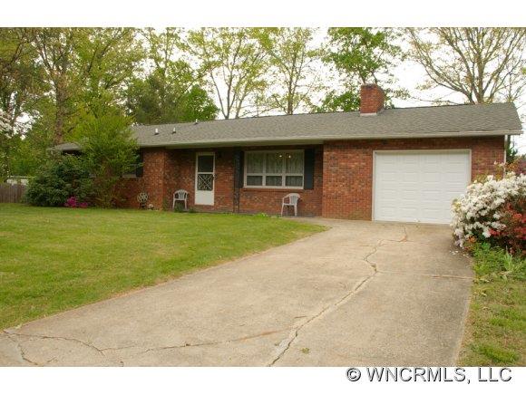 3 Spring Street Candler, NC 28715 - Photo 1 of 22 Gallery Image 1