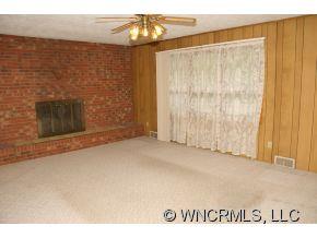 3 Spring Street Candler, NC 28715 - Photo 7 of 22 Gallery Image 7