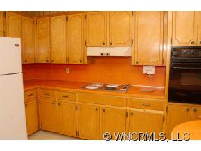 3 Spring Street Candler, NC 28715 - Photo 9 of 22 Gallery Image 9