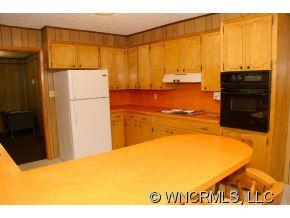 3 Spring Street Candler, NC 28715 - Photo 10 of 22 Gallery Image 10