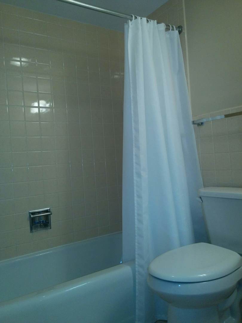 127 North Wolf Road, Unit 49B Wheeling, IL 60090 - Photo 7 of 8