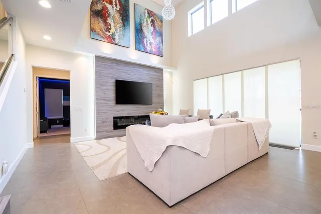 $1,100,000 | 9331 Royal Estates Boulevard, Orlando, FL 32836