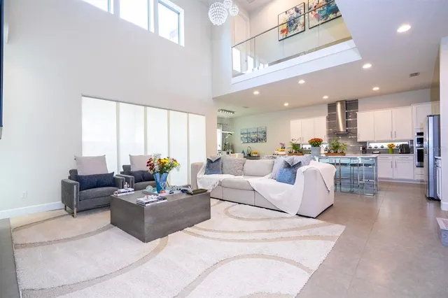 $1,100,000 | 9331 Royal Estates Boulevard, Orlando, FL 32836