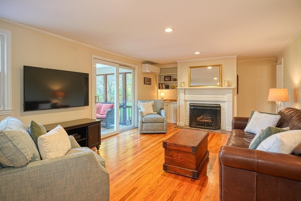 32 Saddlebrook Road Sherborn, MA 01770 - Photo 16 of 40 Gallery Image 16