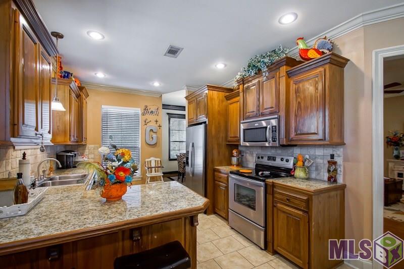 12266 Sims Road Denham Springs, LA 70706 - Photo 14 of 32