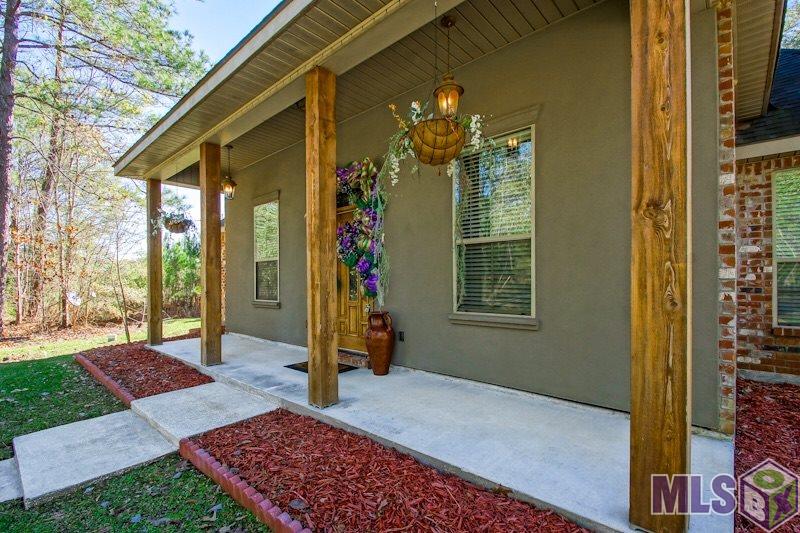 12266 Sims Road Denham Springs, LA 70706 - Photo 4 of 32