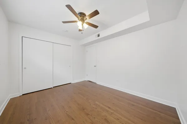 $2,450 | 6017 West Montrose Avenue, Unit 2, Chicago, IL 60634
