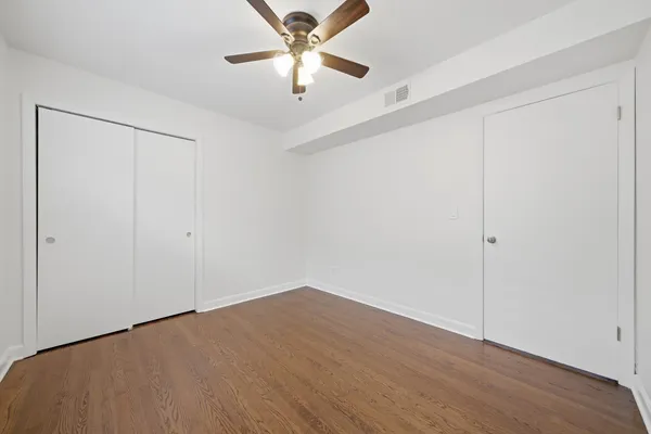 $2,450 | 6017 West Montrose Avenue, Unit 2, Chicago, IL 60634