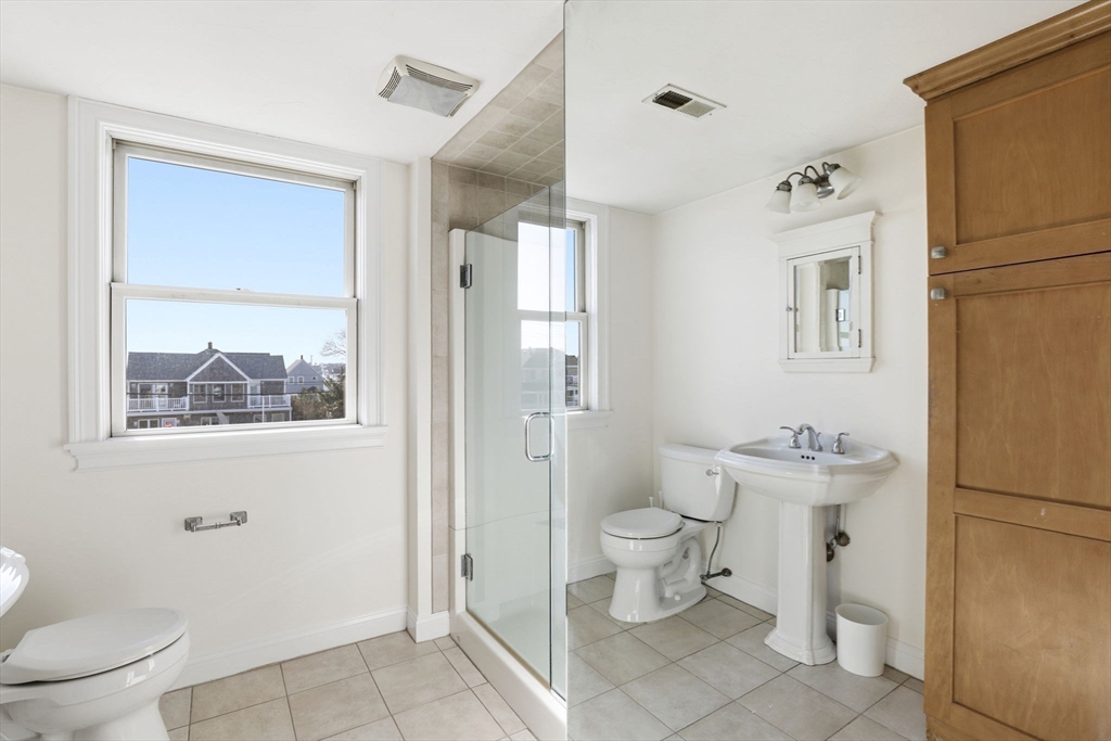337 Beach Avenue Hull, MA 02045 - Photo 22 of 42