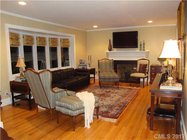 3211 Cambridge Road Charlotte, NC 28209 - Photo 2 of 14 Gallery Image 2