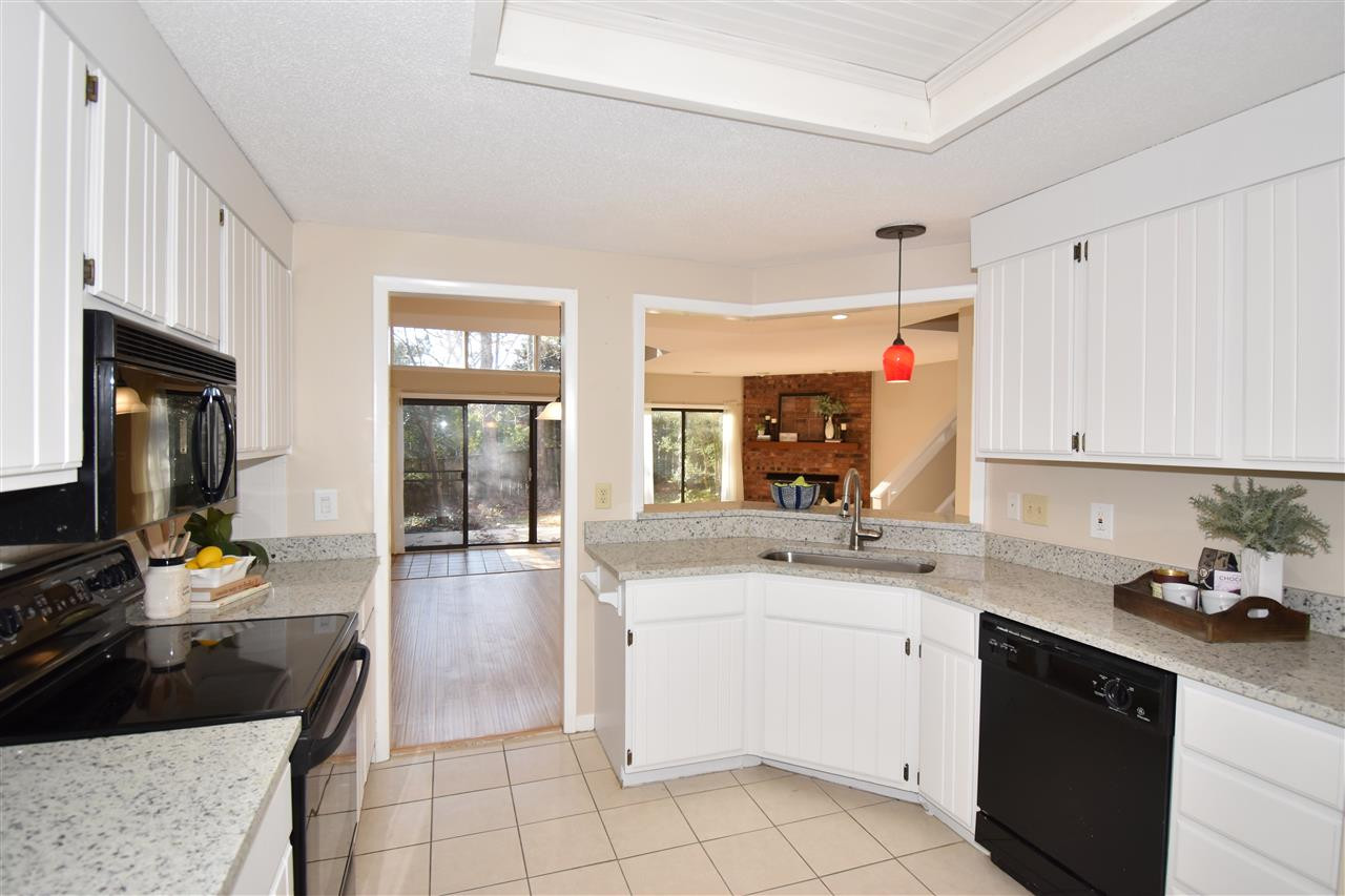 4411 Shadetree Court Raleigh, NC 27613 - Photo 8 of 19 Photo 8