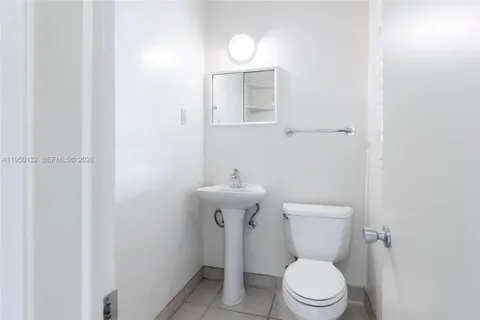 $3,499,000 | 2130 Northeast 15th Street, Fort Lauderdale, FL 33304