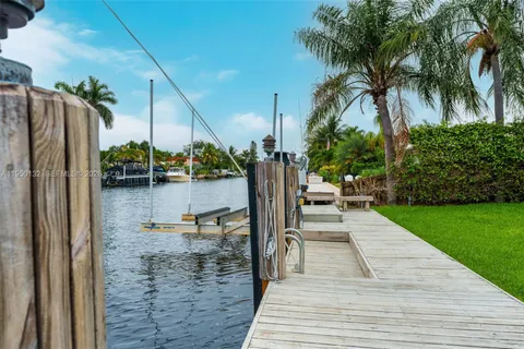 $3,499,000 | 2130 Northeast 15th Street, Fort Lauderdale, FL 33304