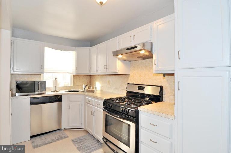 808 Old Riverside Road Brooklyn, MD 21225 - Photo 9 of 18 Kitchen #2
