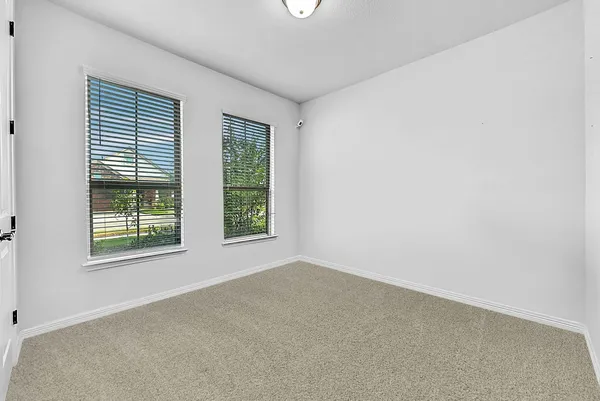 $3,200 | 204 Belford Street, Georgetown, TX 78628