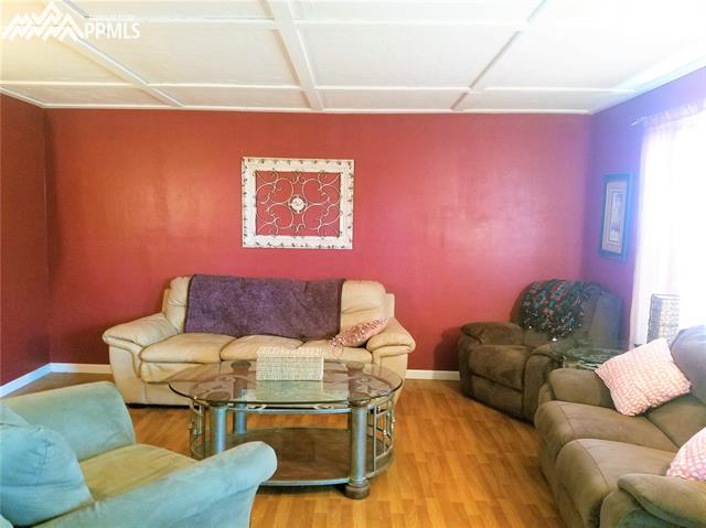 6710 Chippewa Road Colorado Springs, CO 80915 - Photo 4 of 14