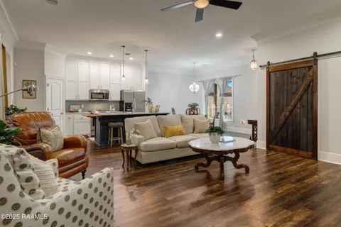 $349,900 | 208 Narrow Way Drive, Lafayette, LA 70508