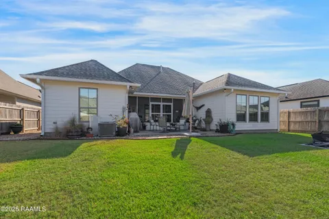 $349,900 | 208 Narrow Way Drive, Lafayette, LA 70508