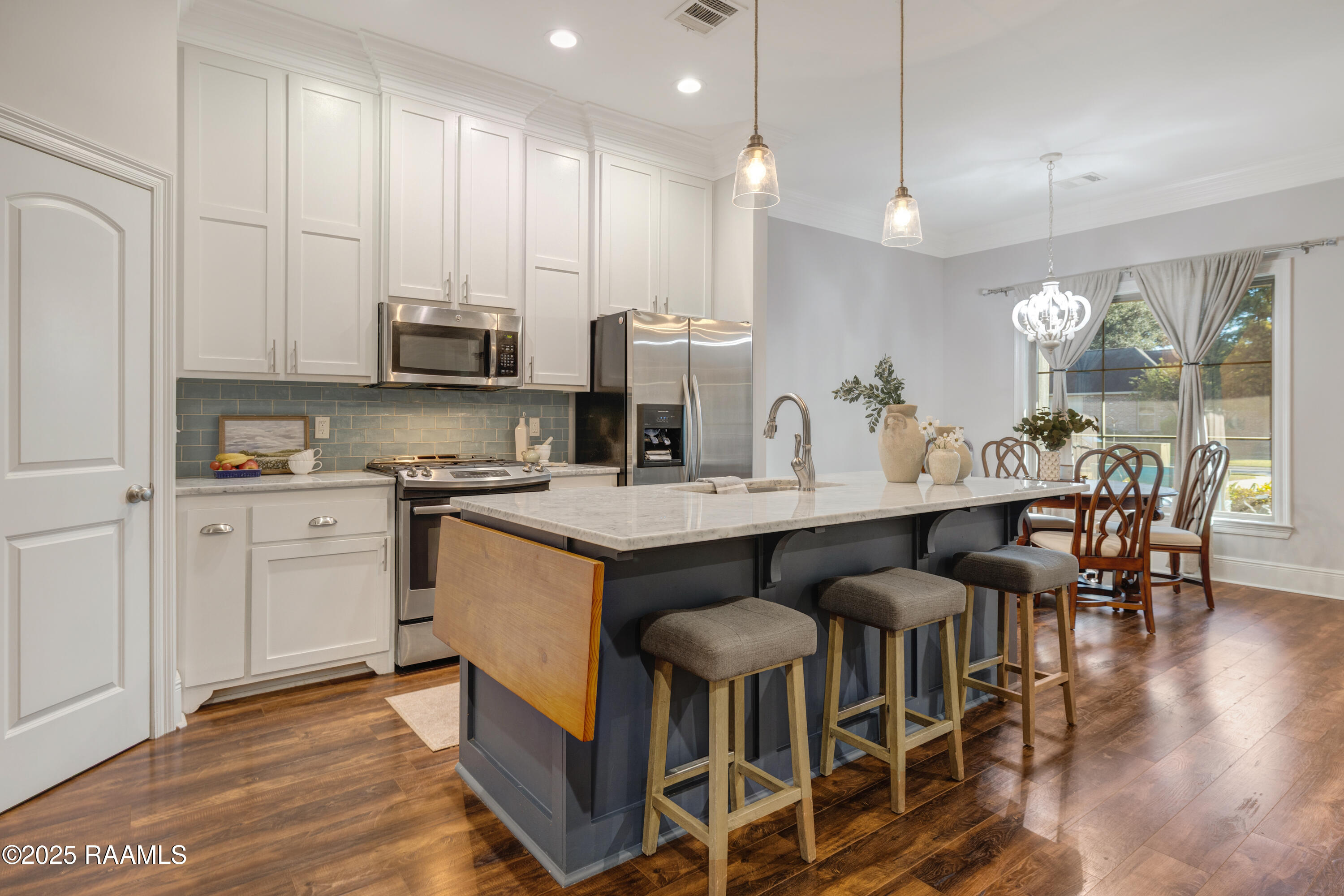 208 Narrow Way Drive Lafayette, LA 70508 - Photo 8 of 37 Kitchen