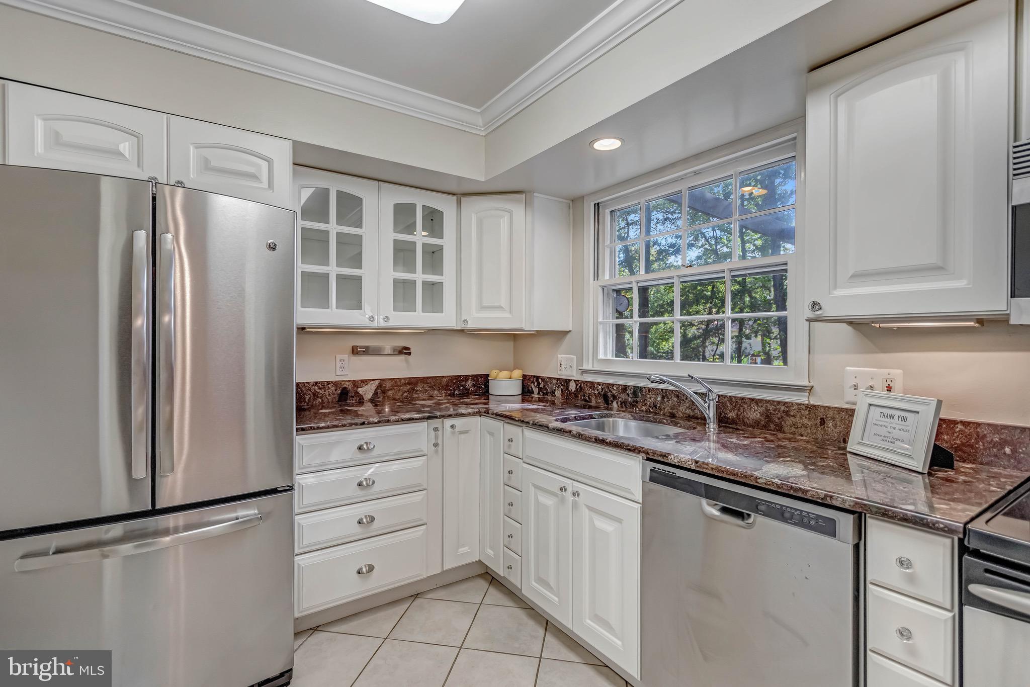 8636 Gateshead Road Alexandria, VA 22309 - Photo 25 of 53