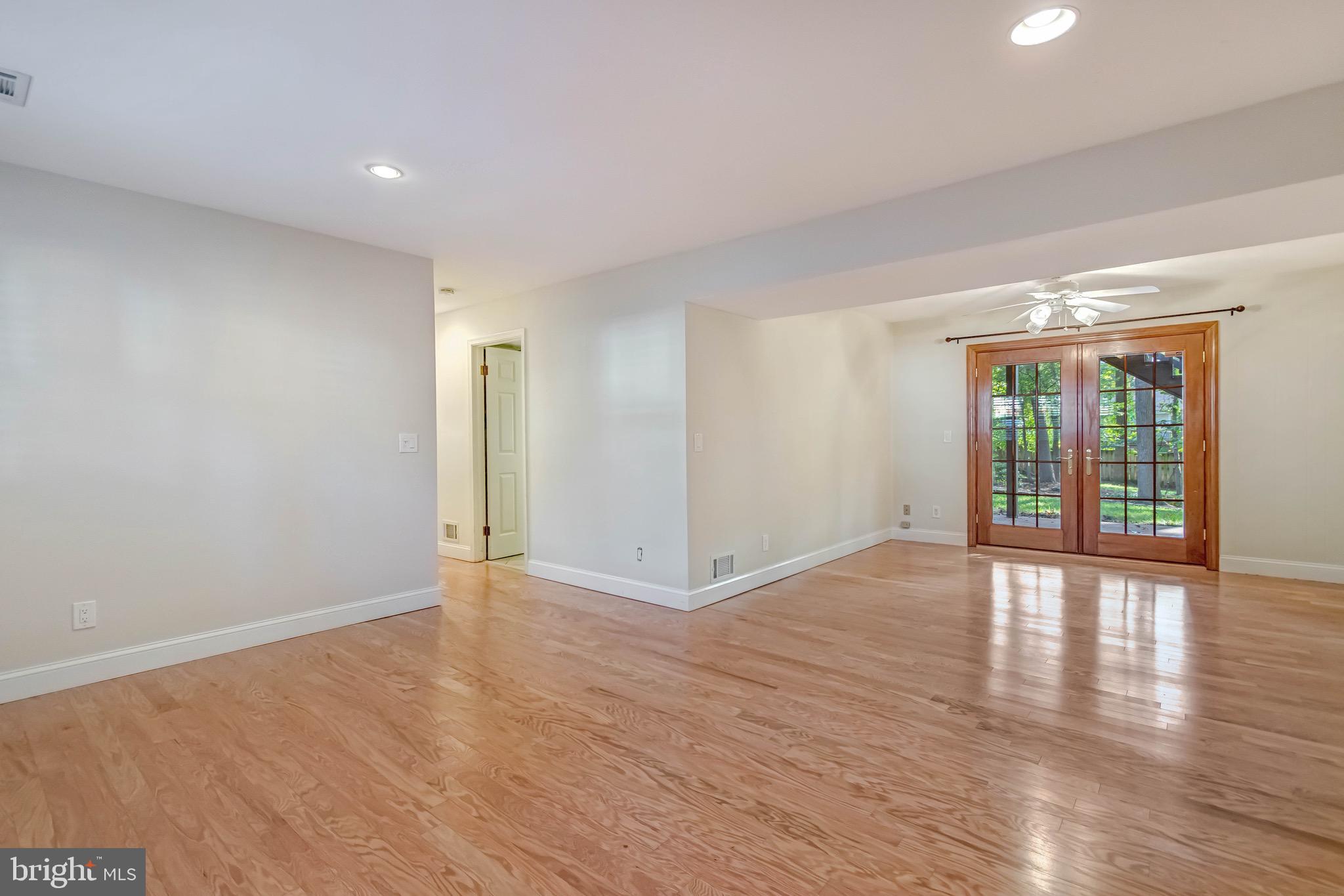 8636 Gateshead Road Alexandria, VA 22309 - Photo 42 of 53