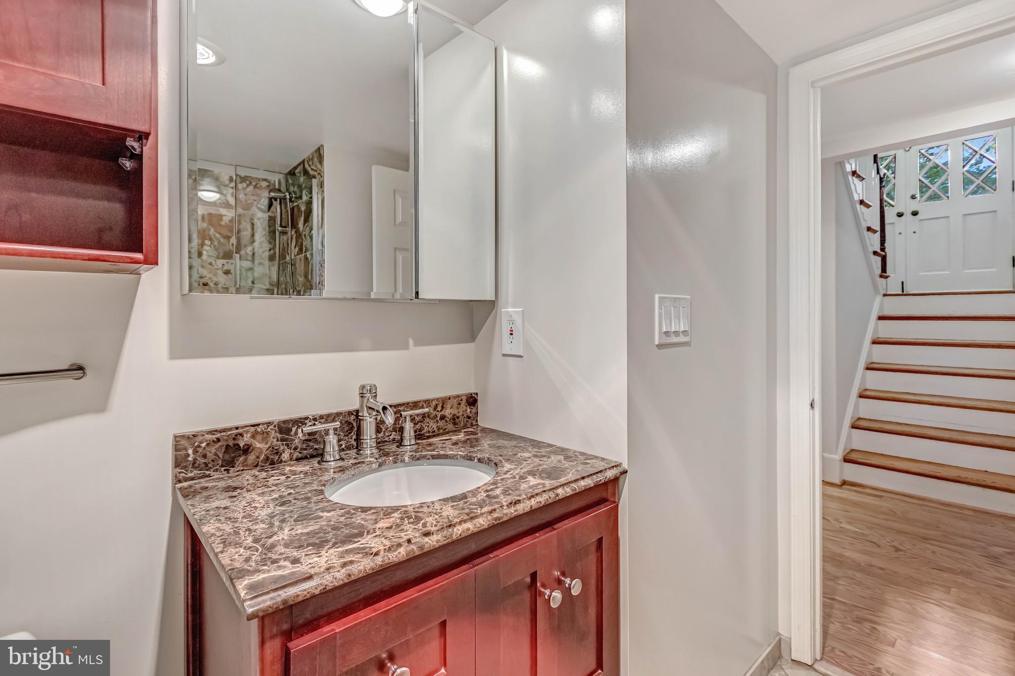 8636 Gateshead Road Alexandria, VA 22309 - Photo 49 of 53