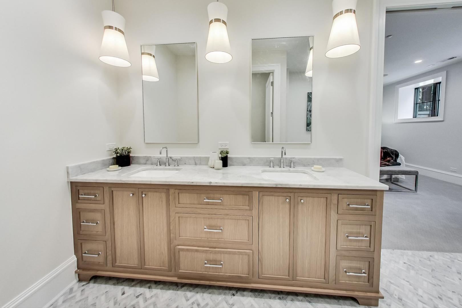 1824 North Howe Street Chicago, IL 60614 - Photo 11 of 22