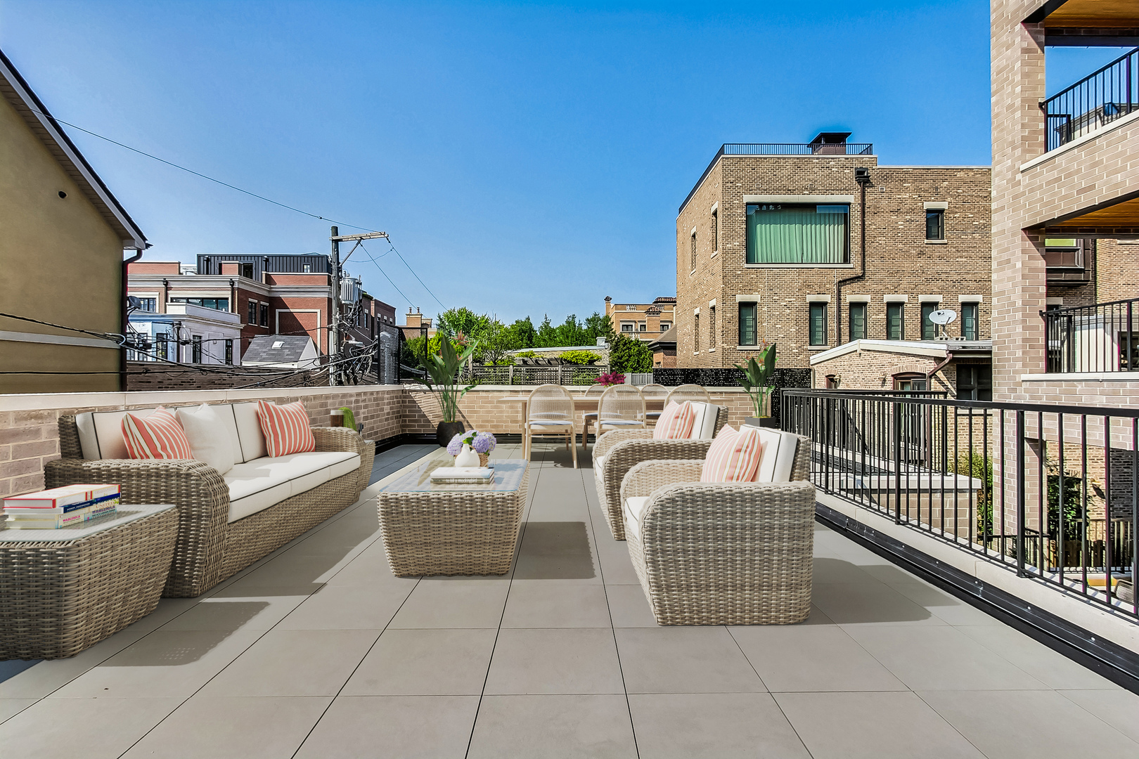 1824 North Howe Street Chicago, IL 60614 - Photo 21 of 22