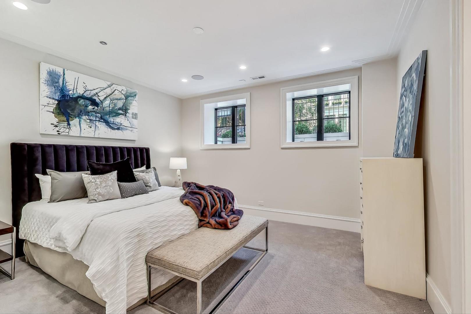 1824 North Howe Street Chicago, IL 60614 - Photo 10 of 22