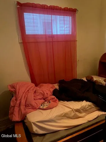 $259,000 | 102 Degraff Street, Schenectady, NY 12308