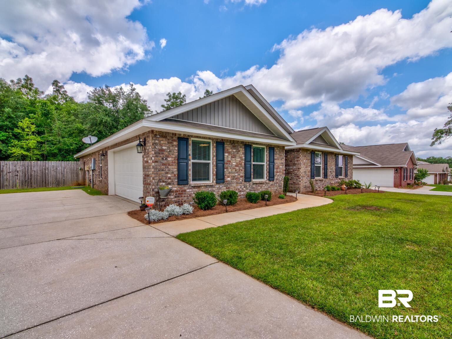 12099 Cressida Loop Daphne, AL 36526 - Photo 4 of 46 2 Car Garage