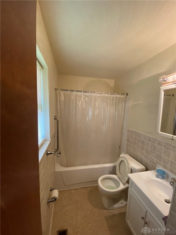 226 East Nottingham Road Dayton, OH 45405 - Photo 9 of 31 Gallery Image 9