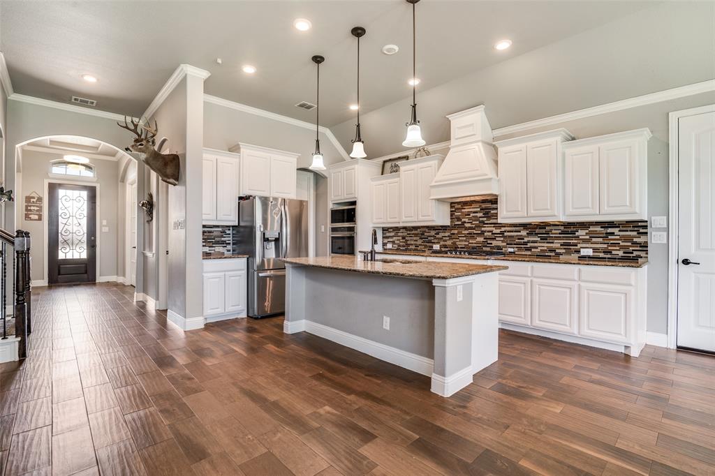 9615 Edgeway Circle Rowlett, TX 75089 - Photo 3 of 24