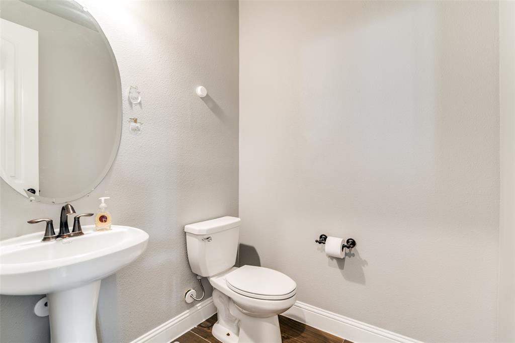 9615 Edgeway Circle Rowlett, TX 75089 - Photo 10 of 25