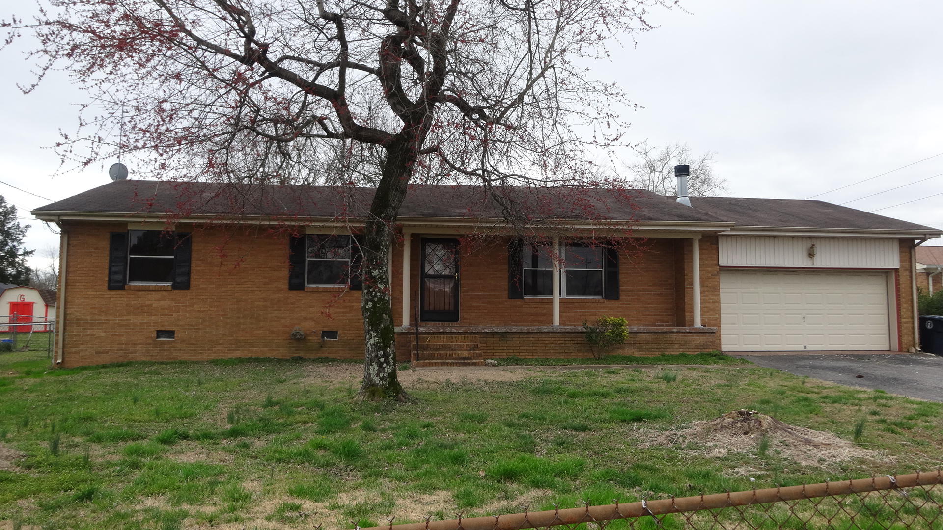 5302 Clemons Road Chattanooga, TN 37412 - Photo 1 of 8 DSC03903