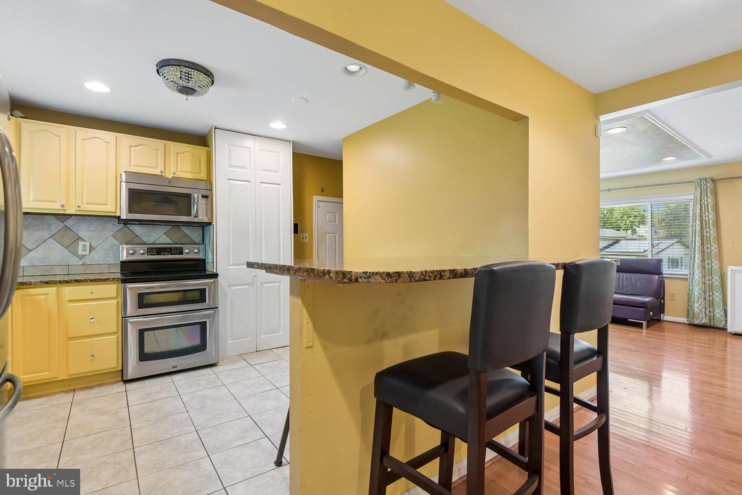 6822 Fox Meadow Road Baltimore, MD 21207 - Photo 18 of 35 Kitchen