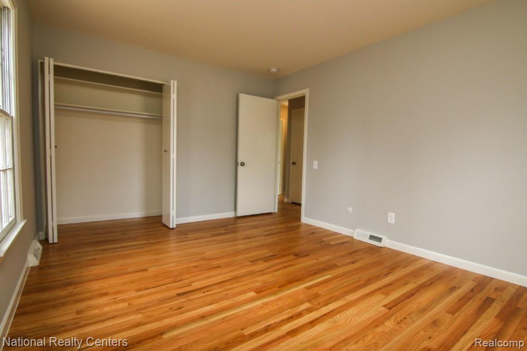 1064 Top View Road Bloomfield Hills, MI 48304 - Photo 26 of 37 web_IMG_9767.jpg