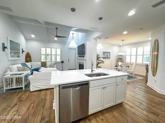 $2,800 | 8694 Conch Shell Court, Panama City Beach, FL 32413