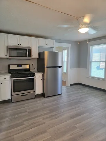 $1,950 | 322 Bassett Street, Unit 2, New Haven, CT 06511