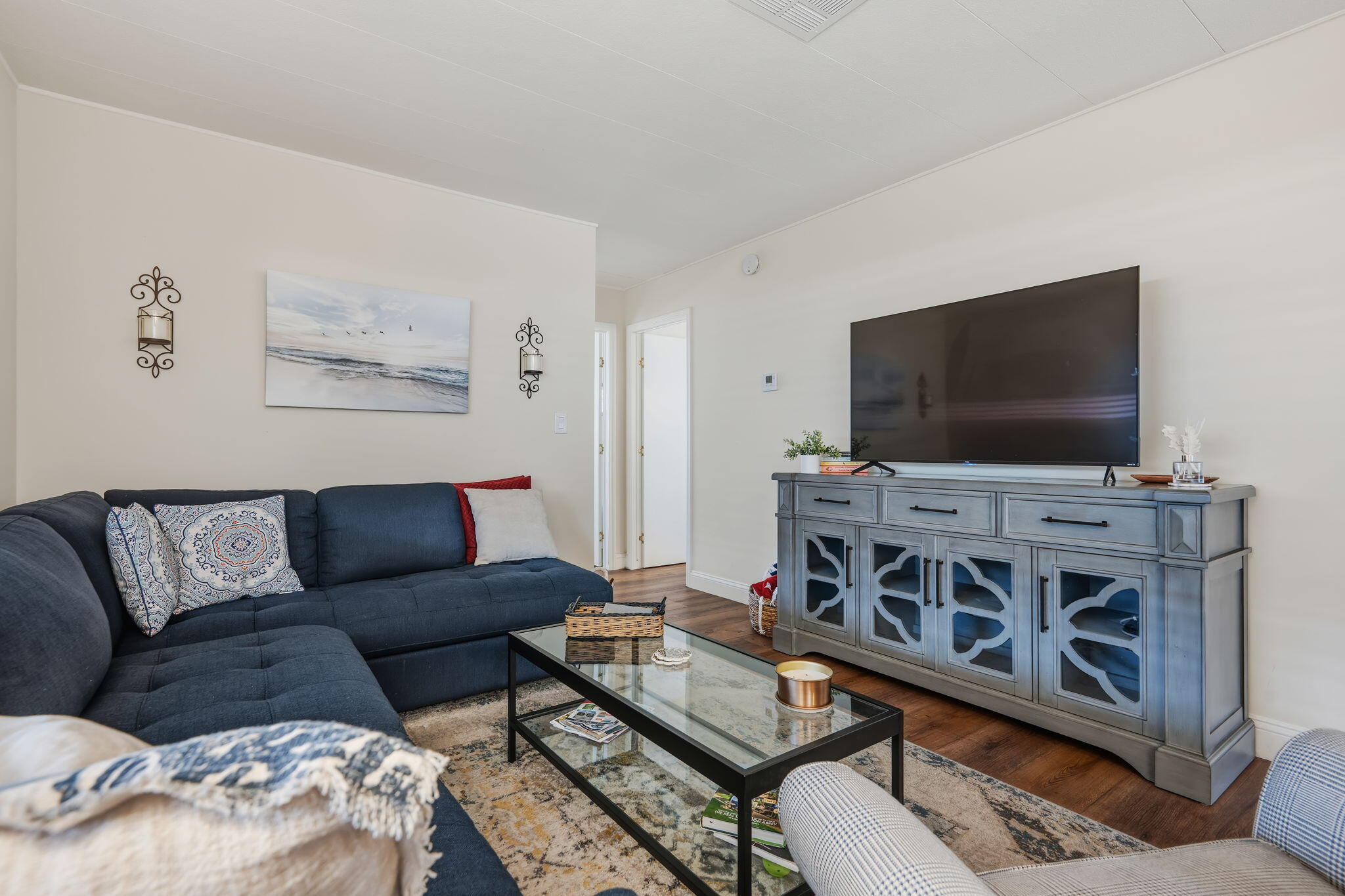 340 Old Mill Road, Unit SPC 152 Santa Barbara, CA 93110 - Photo 9 of 28 14-Family Room