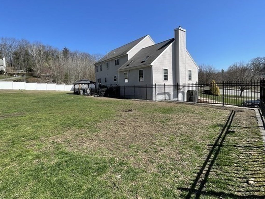 6 Falls Brook Road Hudson, MA 01749 - Photo 5 of 40 Gallery Image 5
