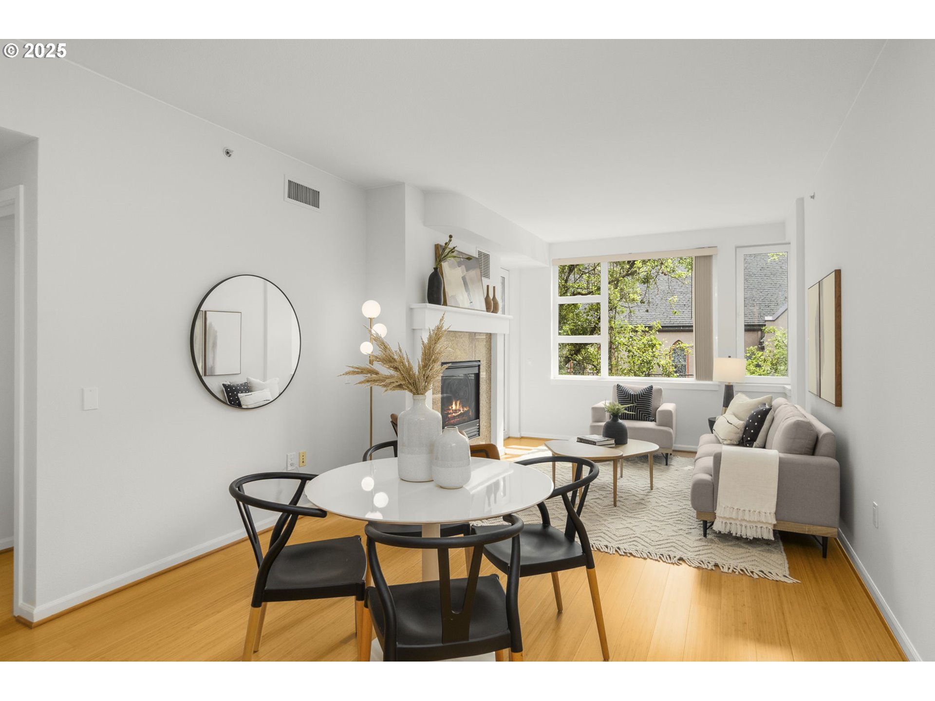 1620 Northeast Broadway, Unit 232 Portland, OR 97232 - Photo 9 of 36