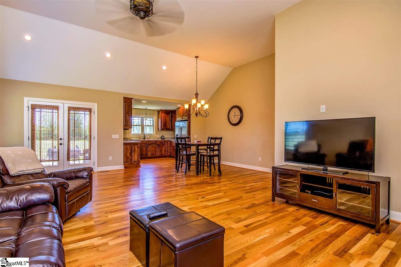 125 Lowe Road Piedmont, SC 29673 - Photo 2 of 36 Gallery Image 2