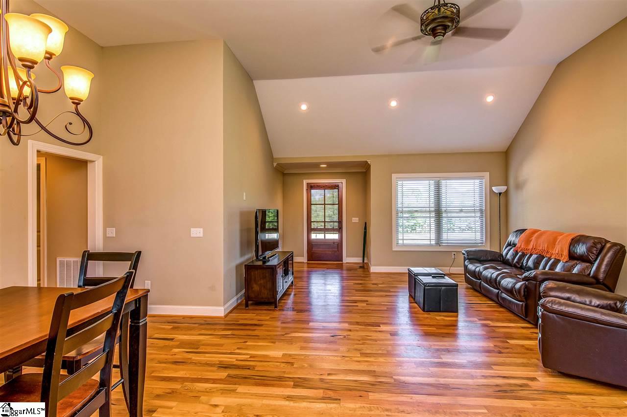 125 Lowe Road Piedmont, SC 29673 - Photo 12 of 36 Gallery Image 12
