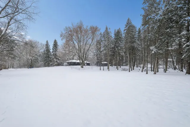 $489,500 | 9700 68th Court North, Stillwater, MN 55082