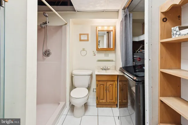 $350,000 | 7 Indian Red Road, Levittown, PA 19057