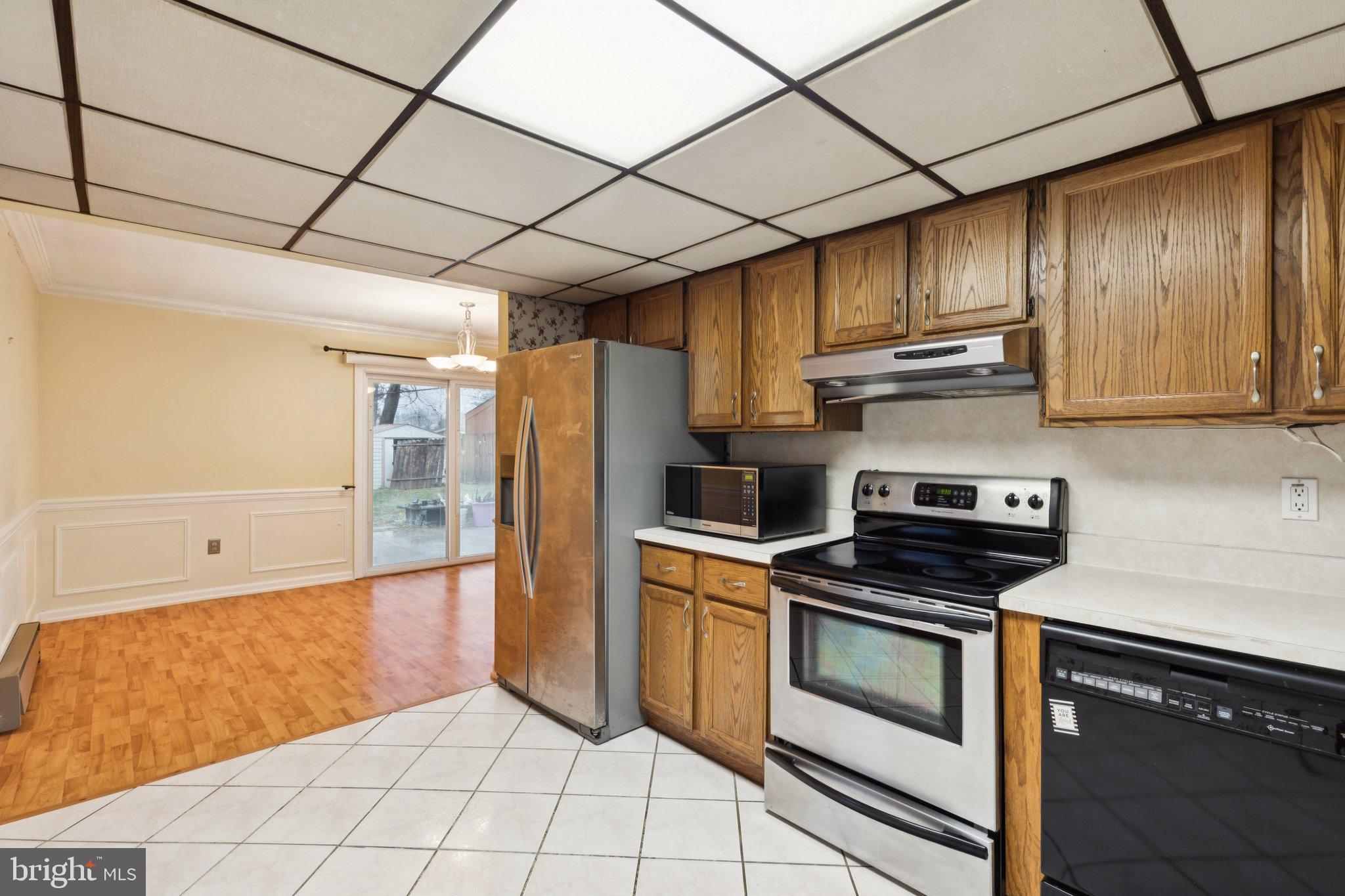 7 Indian Red Road Levittown, PA 19057 - Photo 7 of 30