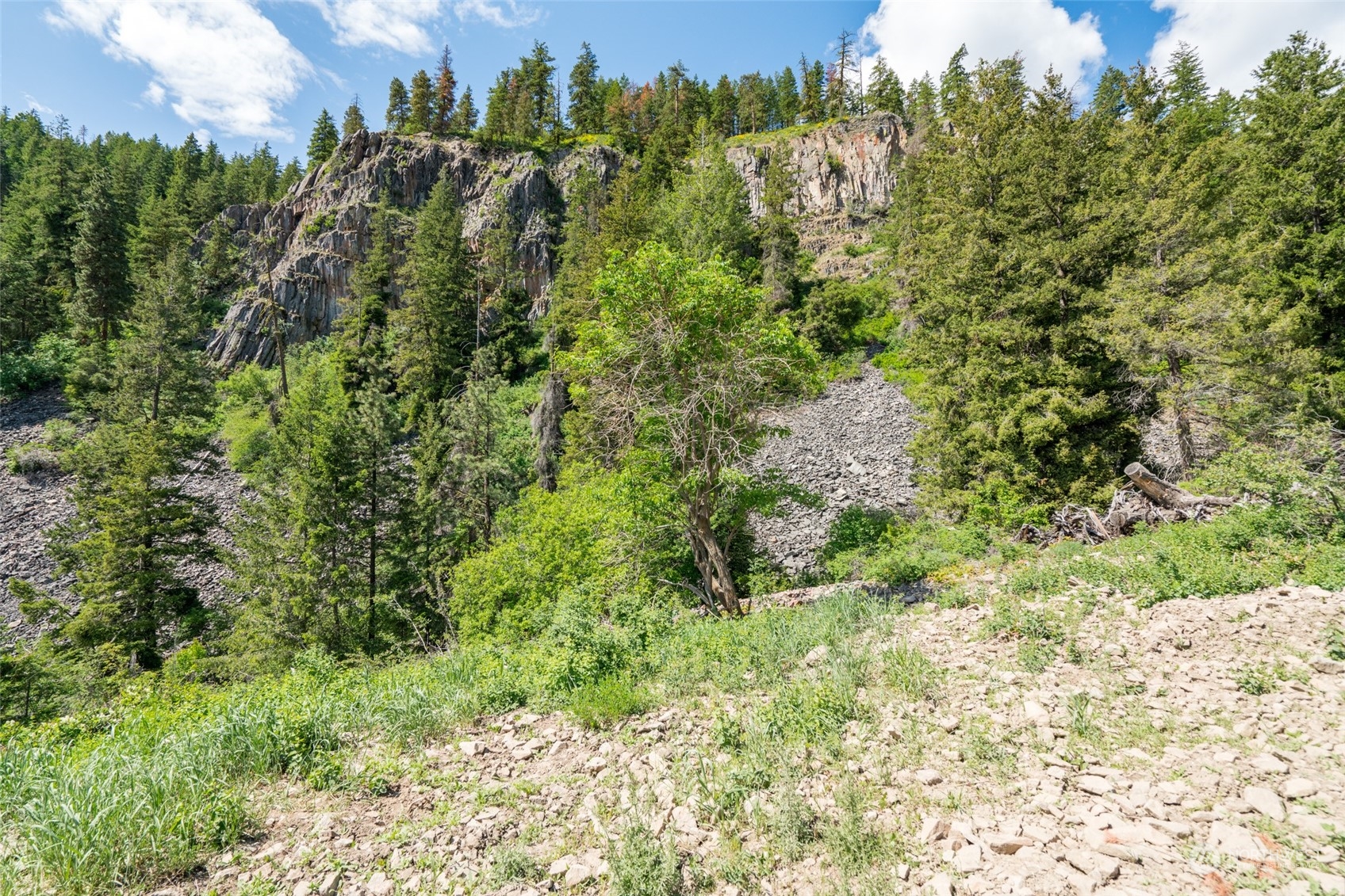 -nna Number 2 Canyon Road, Unit A Wenatchee, WA 98801 - Photo 26 of 40 Gallery Image 26