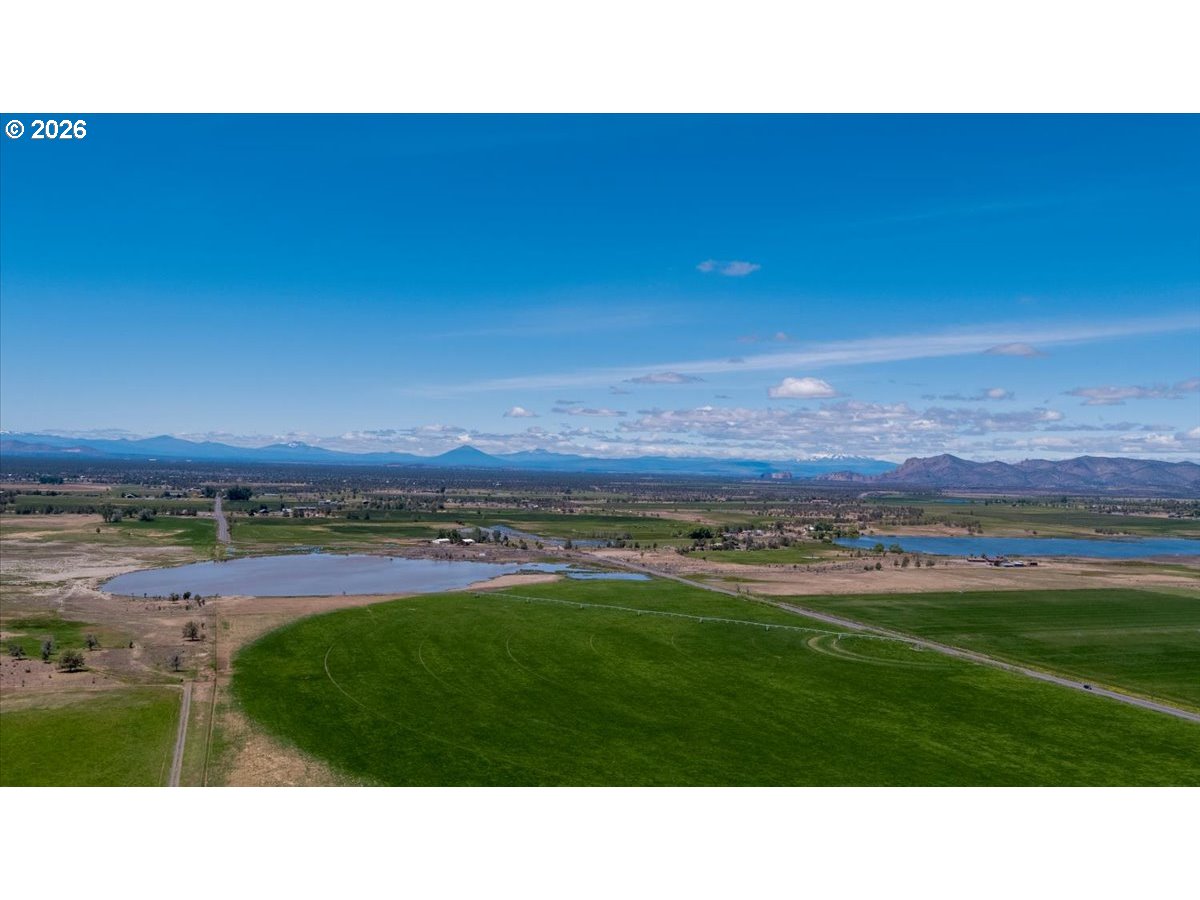 10400 Southwest Houston Lake Road Powell Butte, OR 97753 - Photo 41 of 48